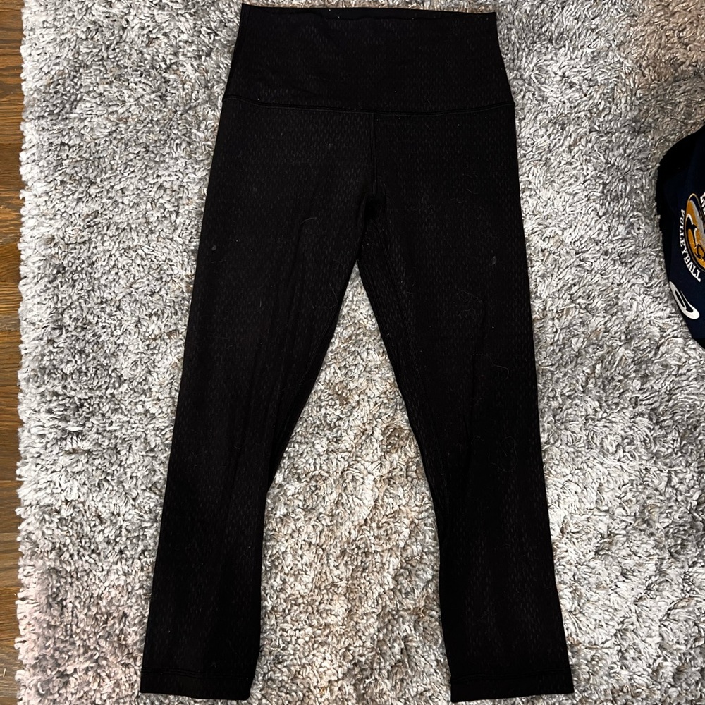 black Lululemon leggings size 6